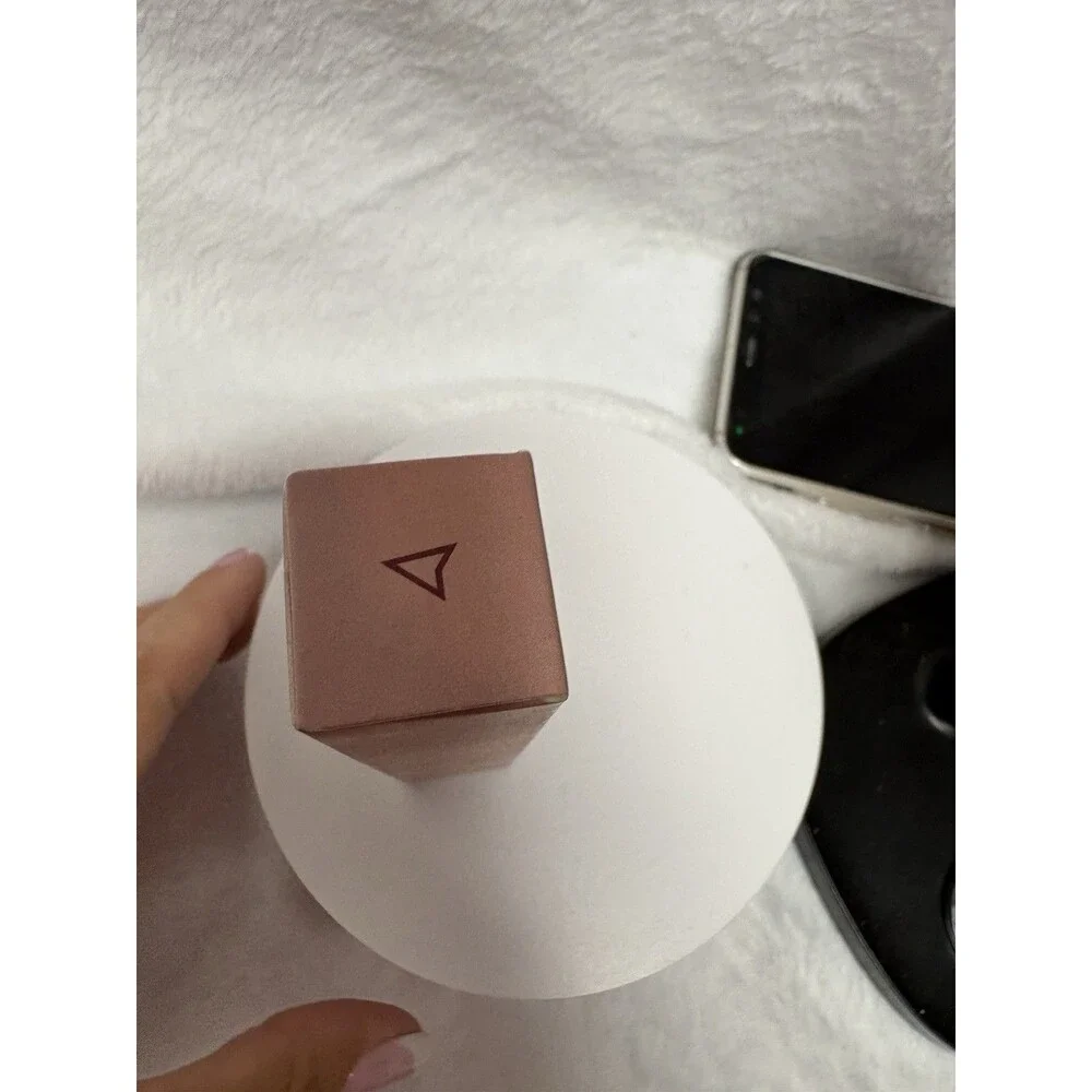Wander Beauty Dualist Matte & Illuminating Concealer Tan Rich New In Box